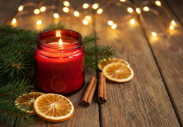 Magia Świąt w Twoim domu: Przewodnik po najpiękniejszych świecach zapachowych